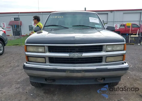 1998 Chevrolet Gmt-400 Fleetside из США, поврежденный, VIN 2GCEK19R9W1220970